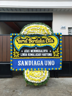 Papan Bunga Duka di Sidorame Timur